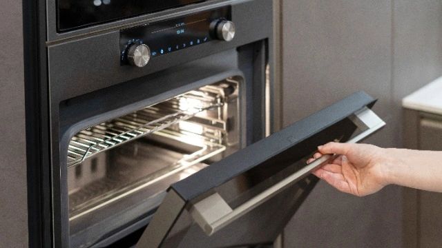 Inbouw oven - Onlinekeukenveiling, wij geven keukens een extra leven!